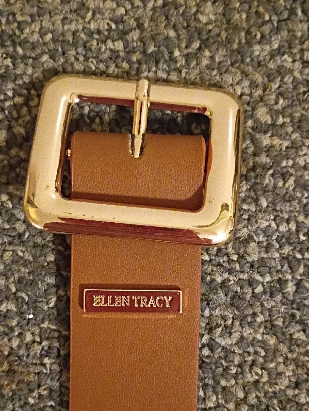 Ellen Tracy classic tan
